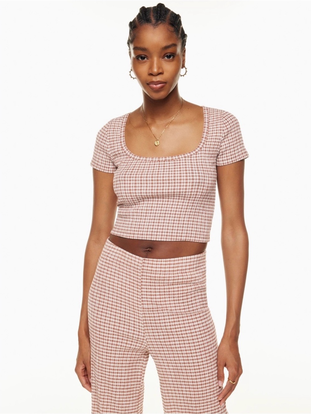 Gingham Scoop Neck Crop Top in Dusty brun